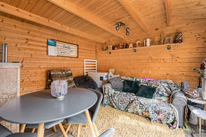 Log Cabin- click for photo gallery